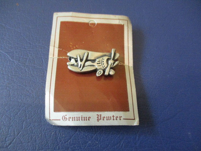 BIPLANE PEWTER LAPEL HAT PIN