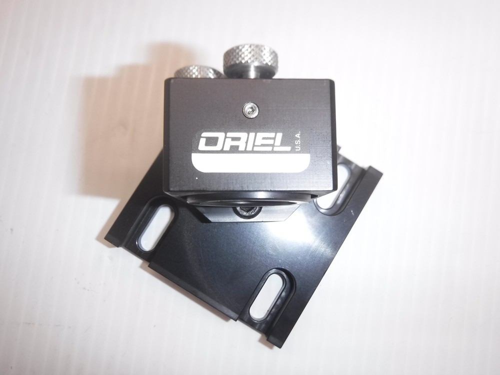 Oriel 19201 Optic Positioner / Base Mount