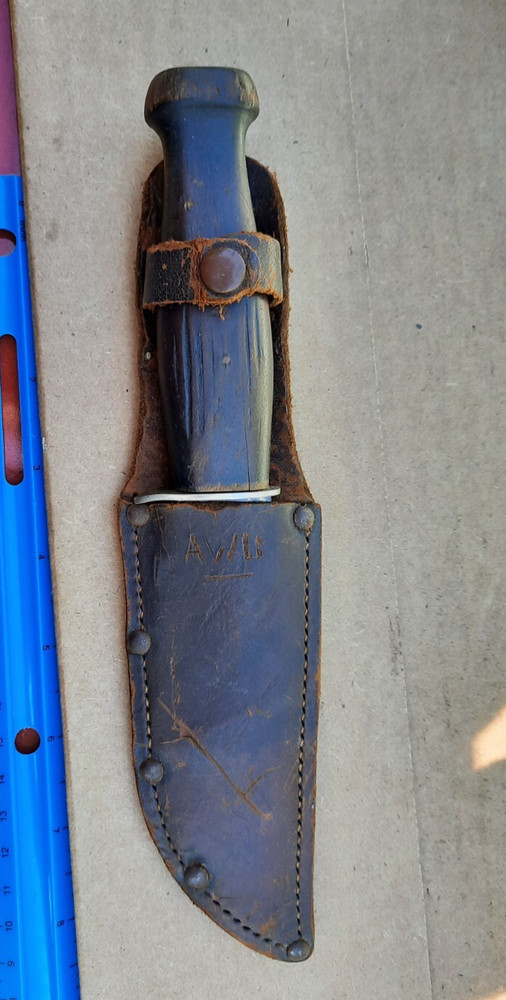 WW2 Olean NY Fighting Combat Knife W/ Leather Sheath