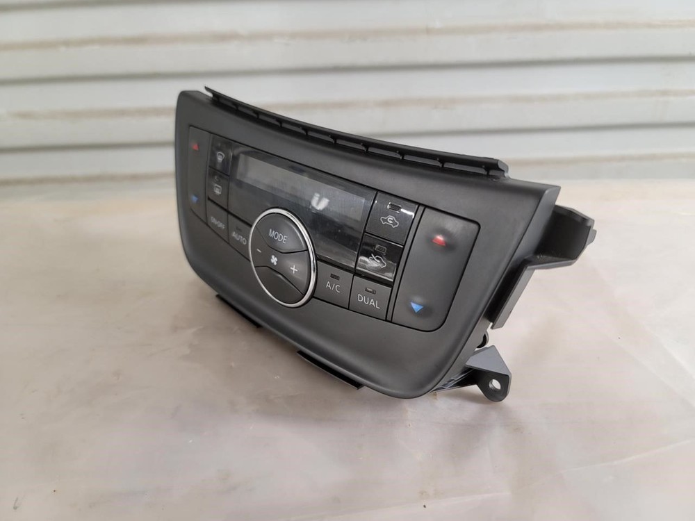 Temperature Control Fits 15-19 SENTRA 2009036