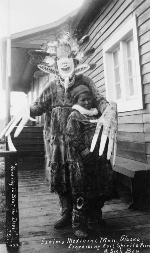 BEAUTIFUL RARE INUIT SHAMANS BIRDMAN, 9", 1900S