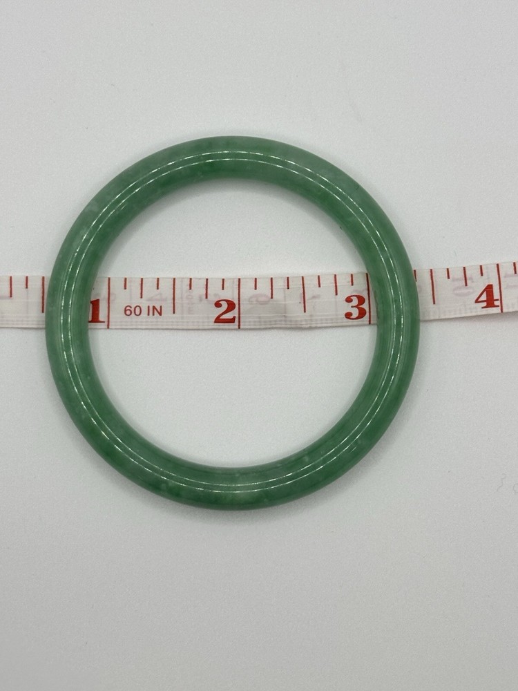 Beautiful Green Jadeite Bangle Bracelet