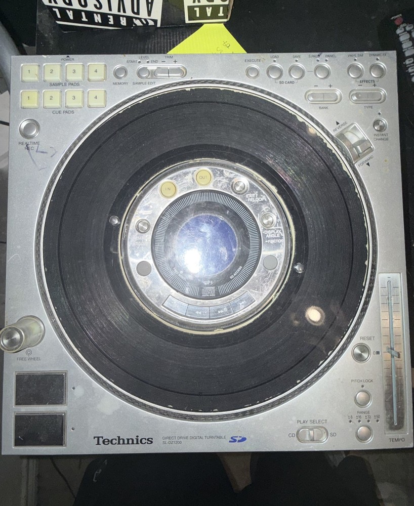 Technics SL-DZ1200 Direct Drive Digital CD SD Turntable with LCD
