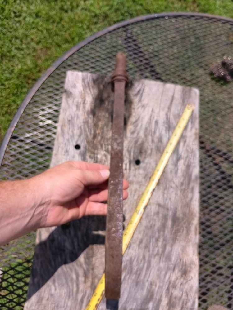Antique Nail Puller Crow Bar Tool