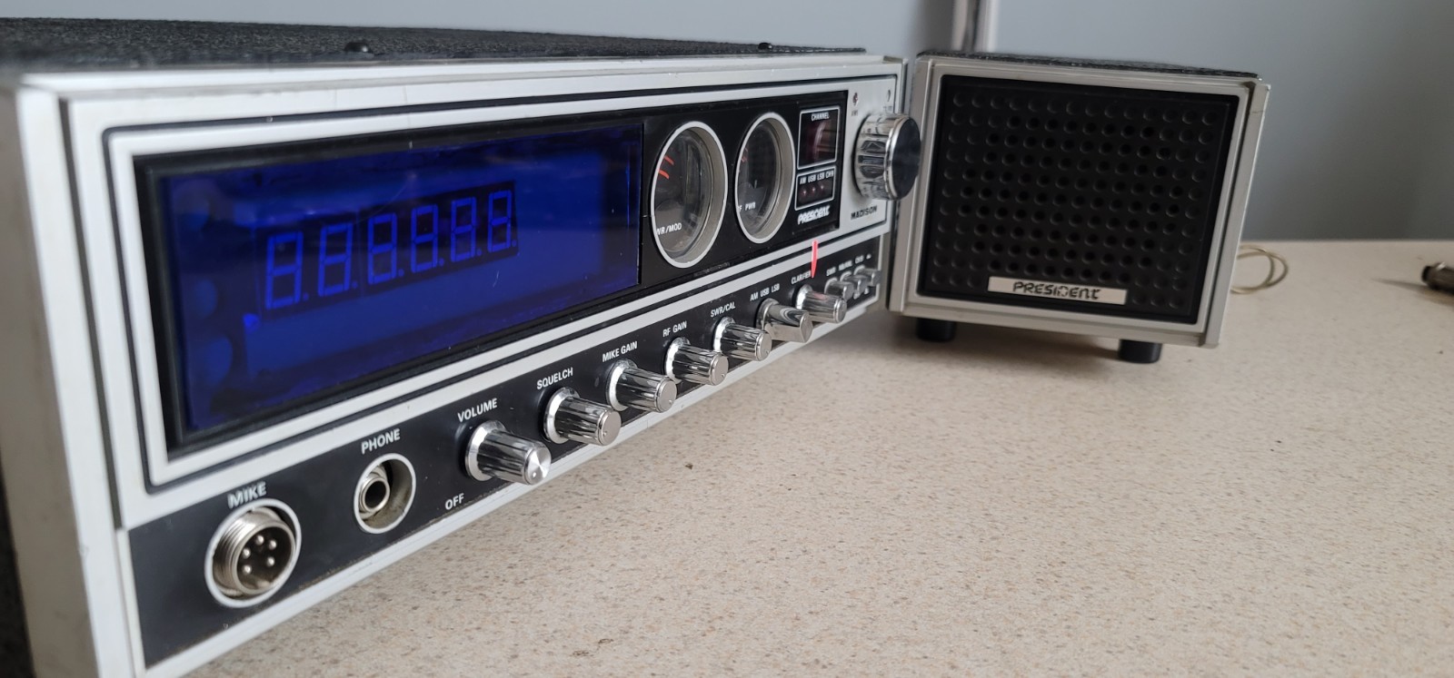 CB BASE RADIO PRESIDENT MADISON AM SSB W/ EXTRAS