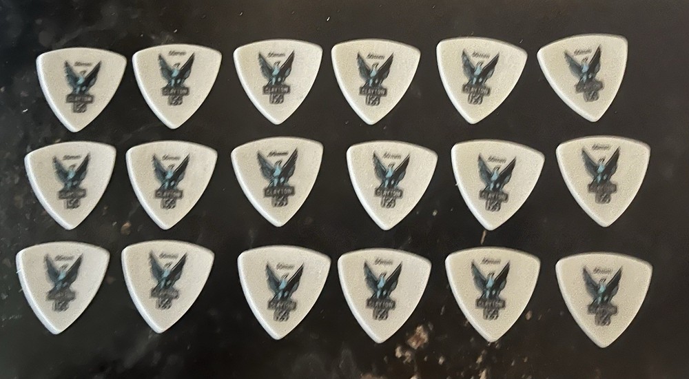 Clayton Acetal Rounded Triangle.50mm Pak of 18