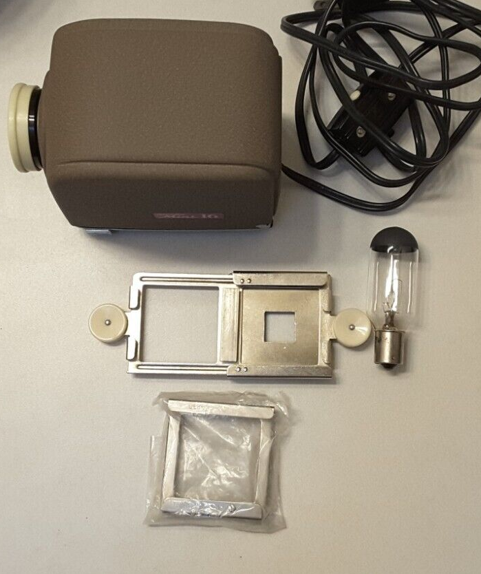 Vintage Minolta Mini-16 Projector, Original Case & Box, Tested and Working
