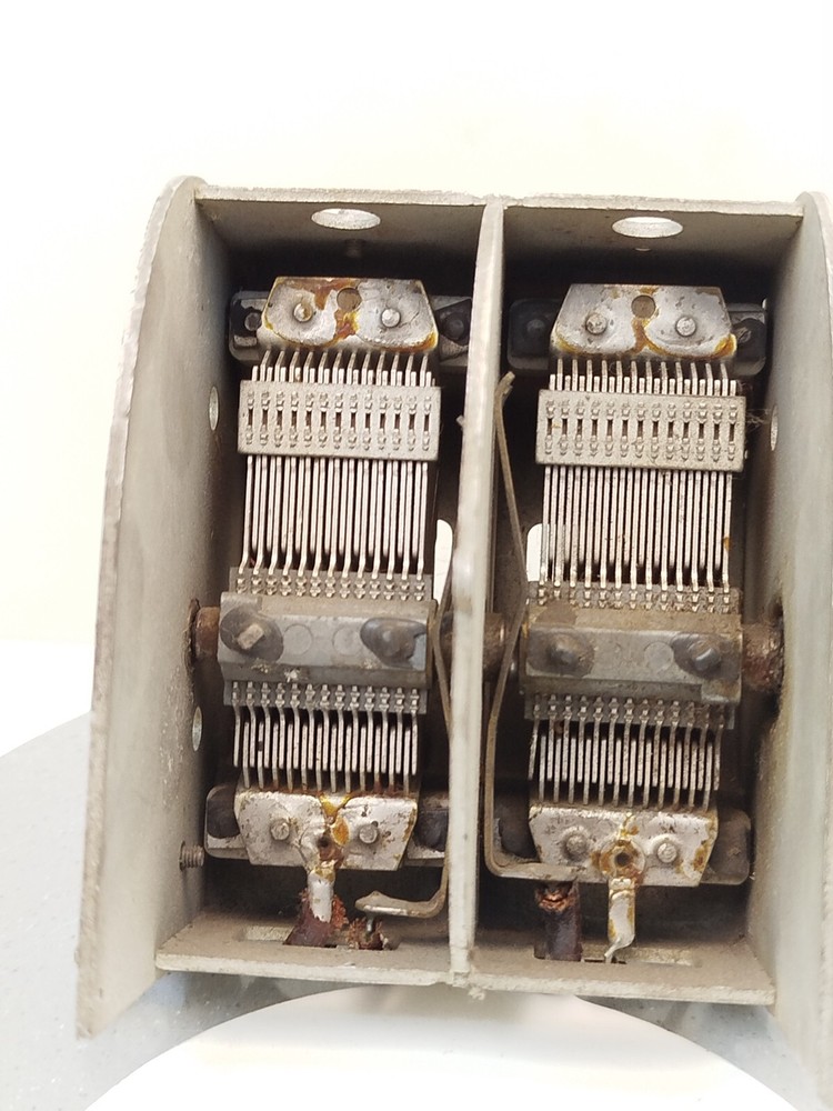 Variable capacitor 2 x 20-550pF - Soviet air variable capacitor used - HAM Radio