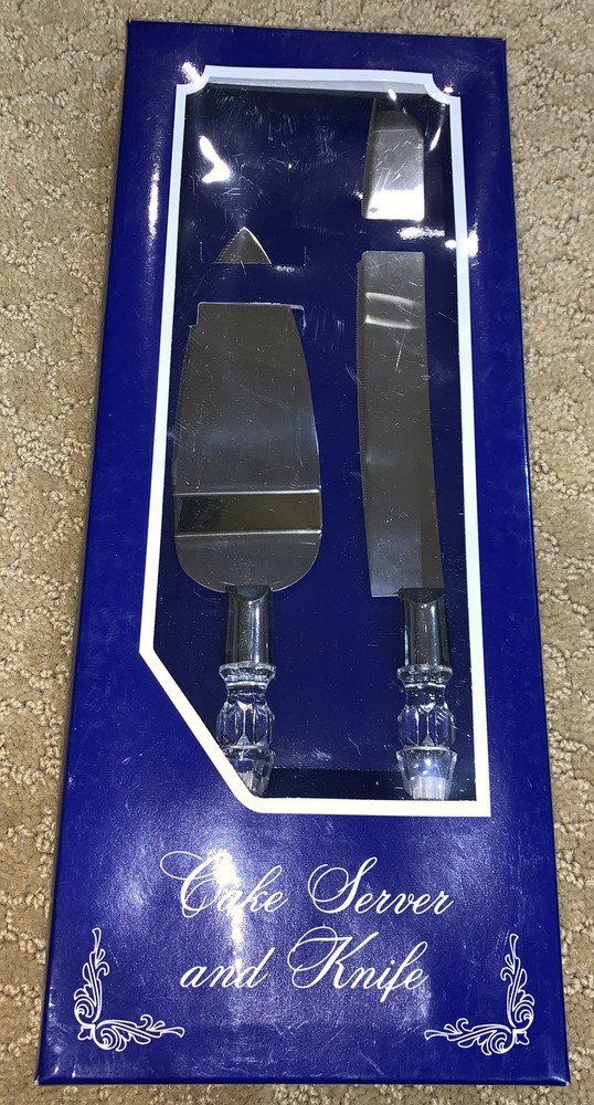 CAKE SERVER and KNIFE 2007 Wilton Industries NIB