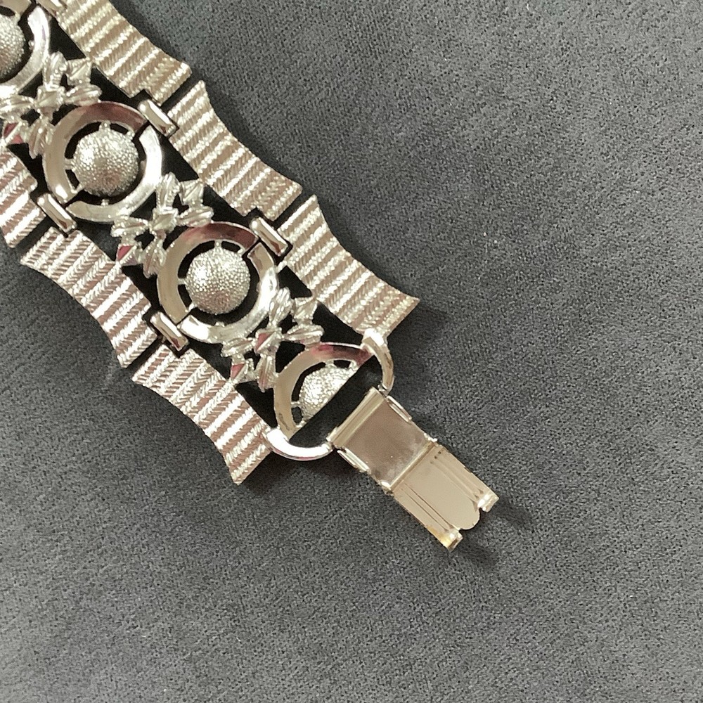 Vintage Silvertone Link Bracelet From 1950’s