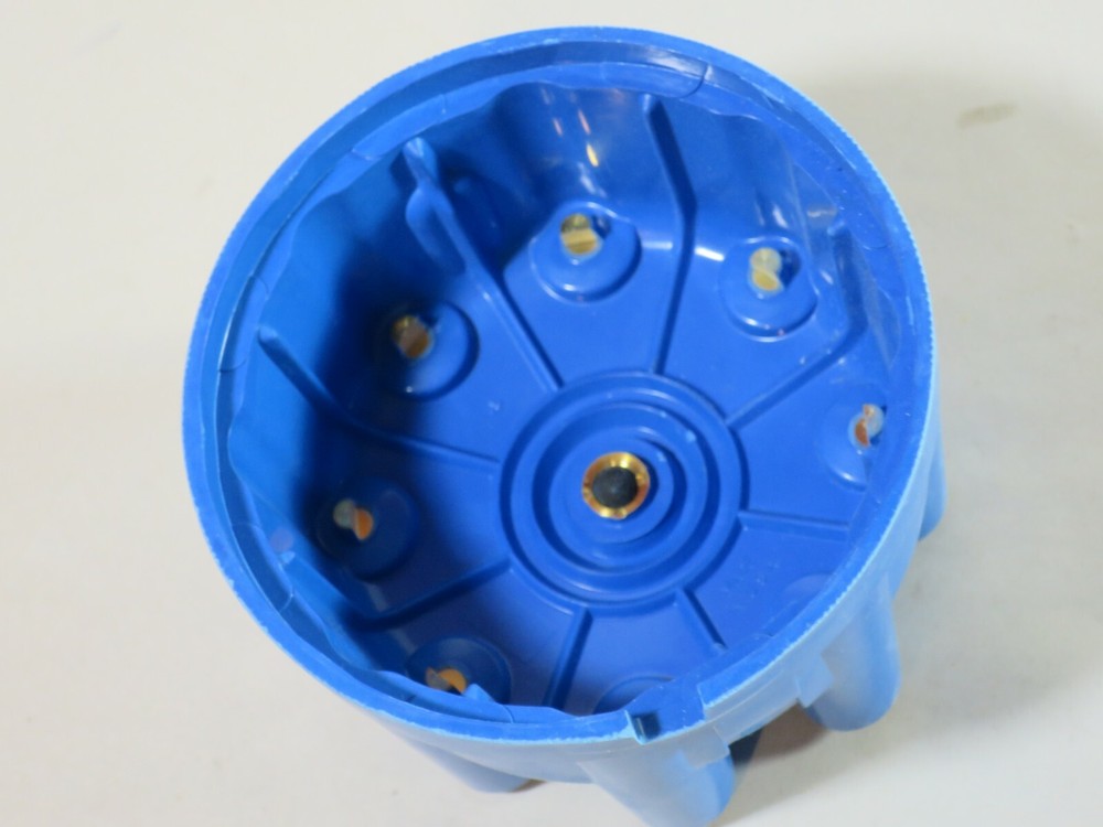 Standard Blue Streak FD129 Distributor Cap