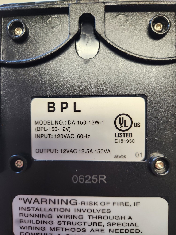 150W LED & Halogen Low Voltage Landscape Lighting Transformer
