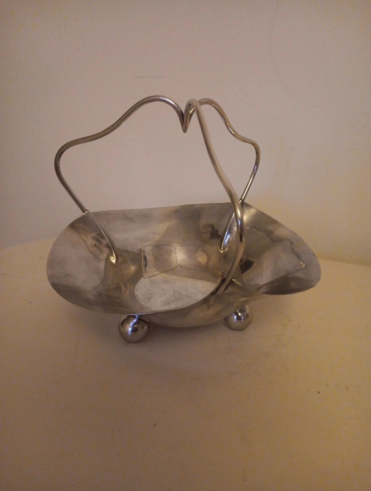 Vintage Silver Plated Nut Or Fruit Bowl