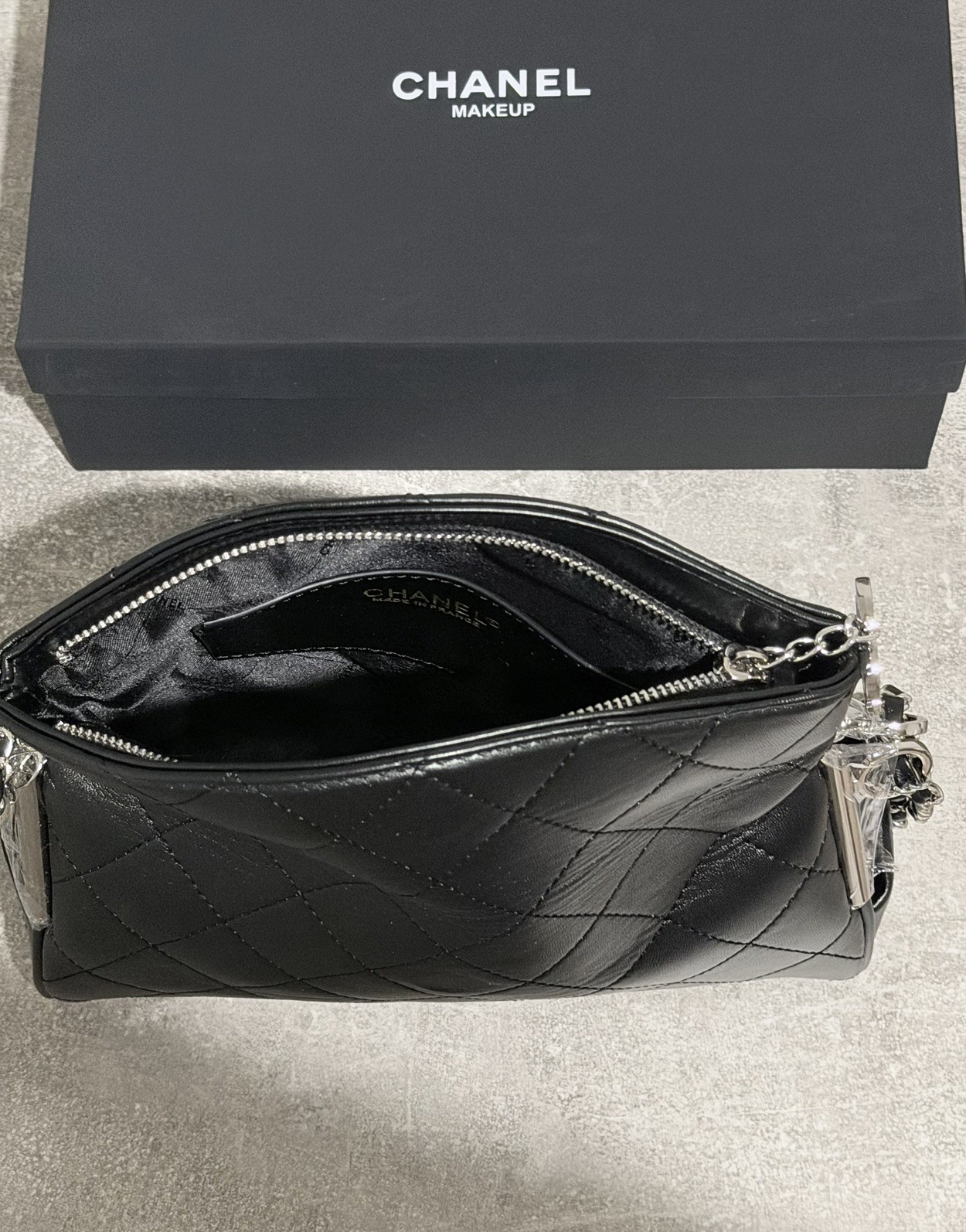 CHANEL Beauty VIP Gift Bag