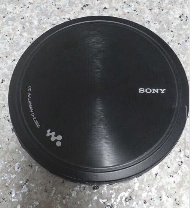 Sony D-EJ955 CD Player Discman CD Walkman Tested as is