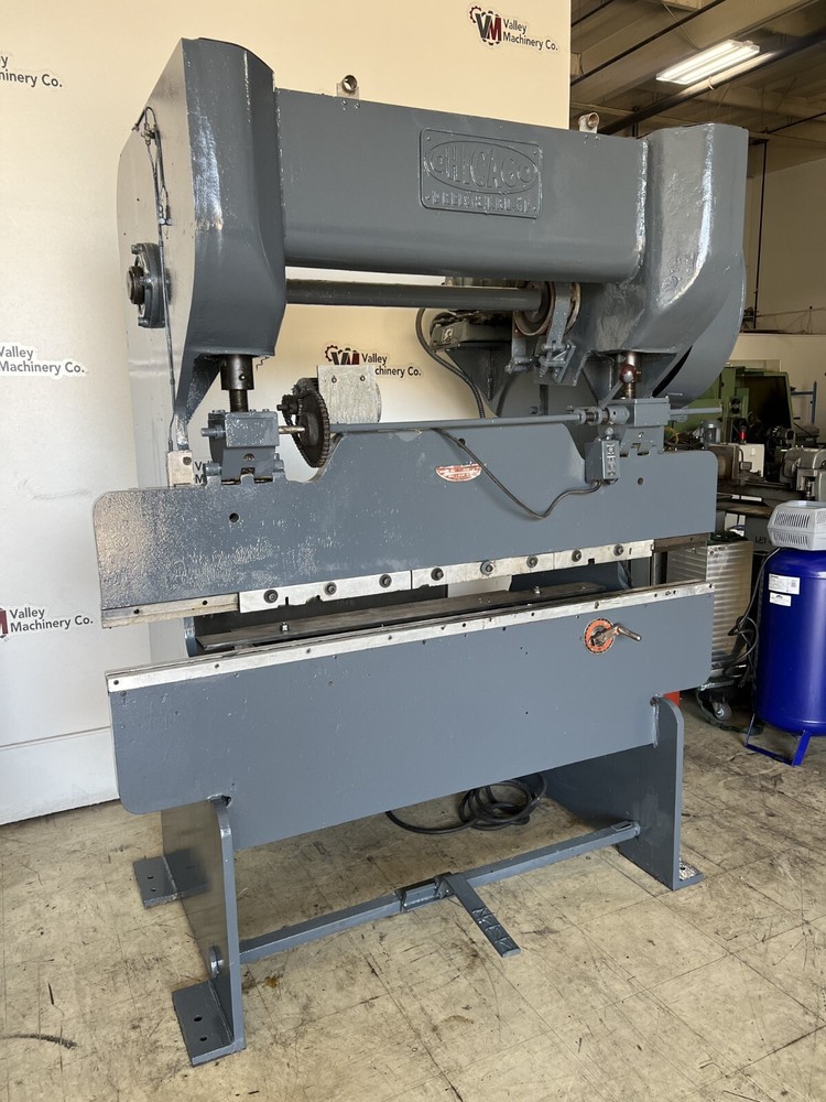 30 TON CHICAGO PRESS BRAKE