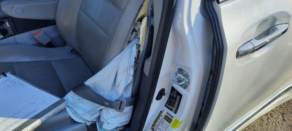 Used A/C Selector Switch fits: 2019 Toyota Sienna automatic temperature control