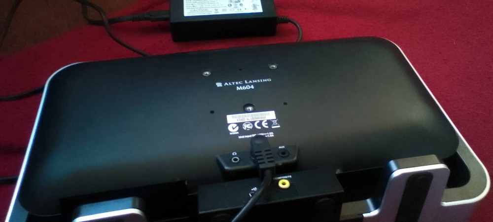 Altek Lansing M604 Speaker's System 8 Ohm