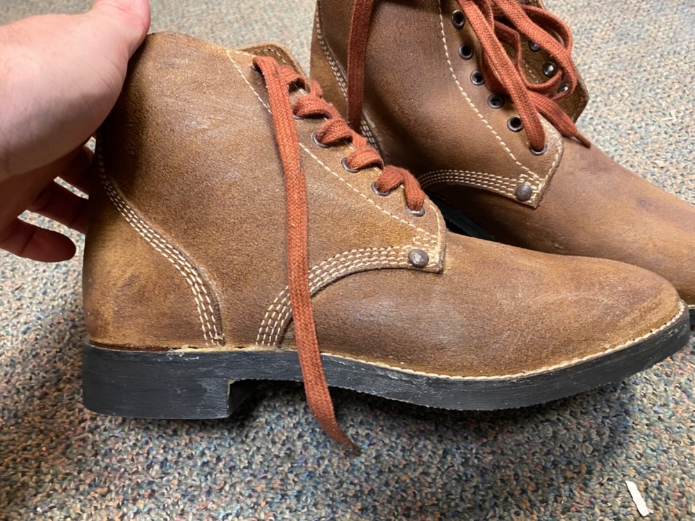 WWII US ARMY "ROUGHOUTS" COMBAT FIELD SERVICE SHOES- SIZE 10