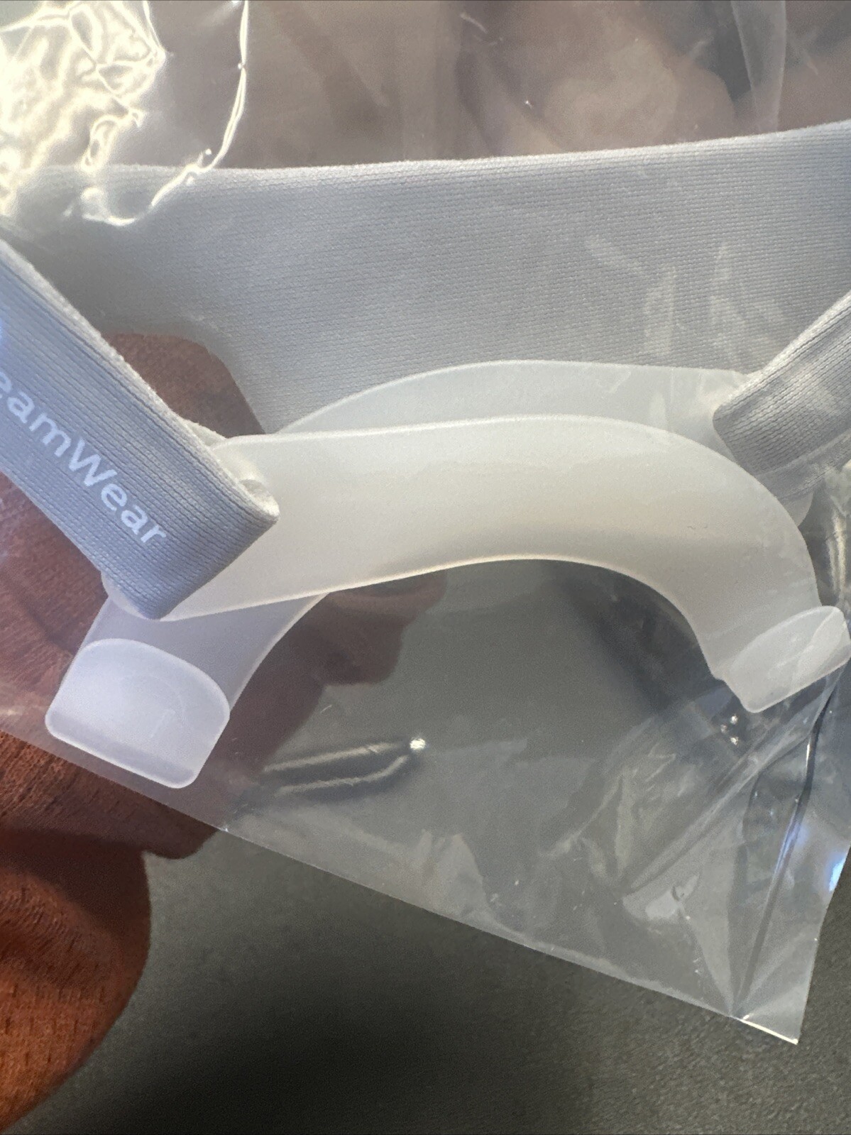 Authentic DreamWear Headgear with Arms Model 1116751 New Sealed