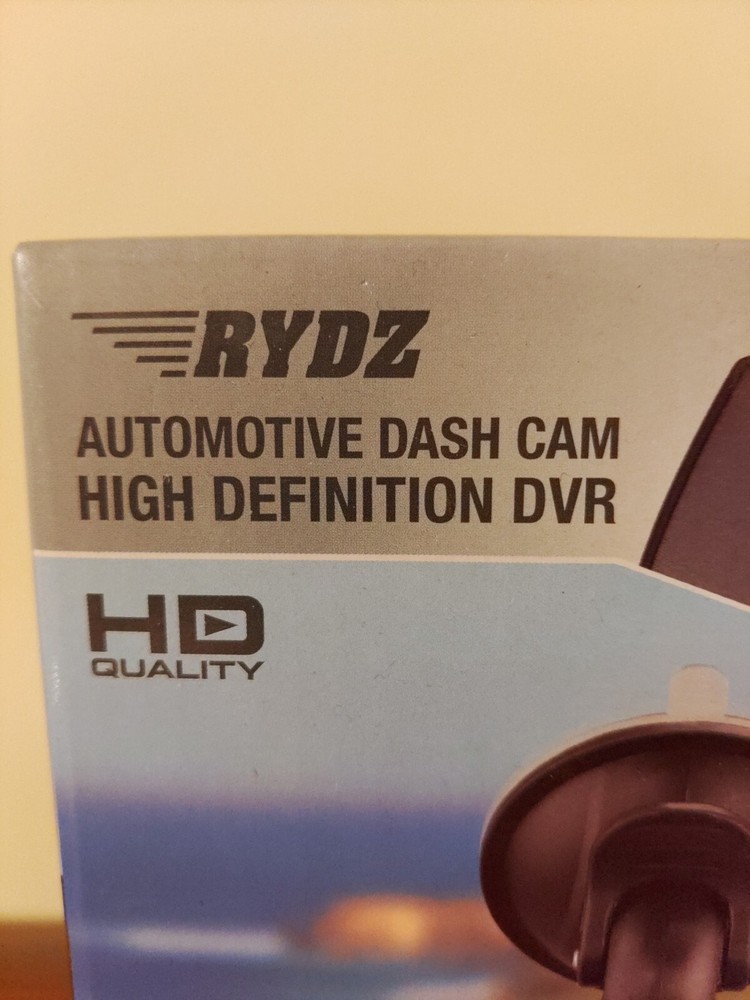 Dash Cam HD Rydz Automatic Ignition High Definition DVR 2.2” LCD, Time/Date Pic