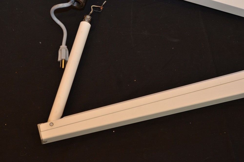 Adec 6300 Post Mount Dental Light Arm