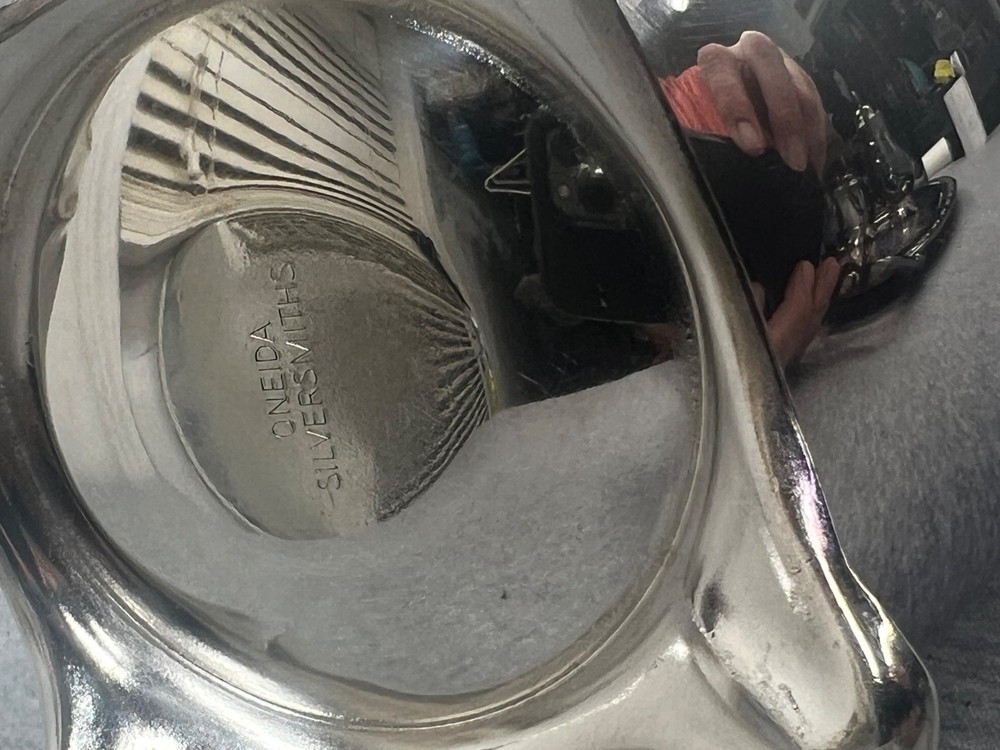 Oneida Silversmiths Silver-Plated 5-Piece Tea Set With Etched Serving Tray