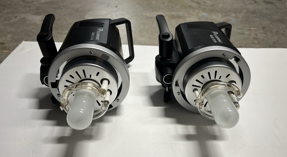 Flashpoint BLAZ 300-V 300W Studio Monolight Strobes Pair Tested