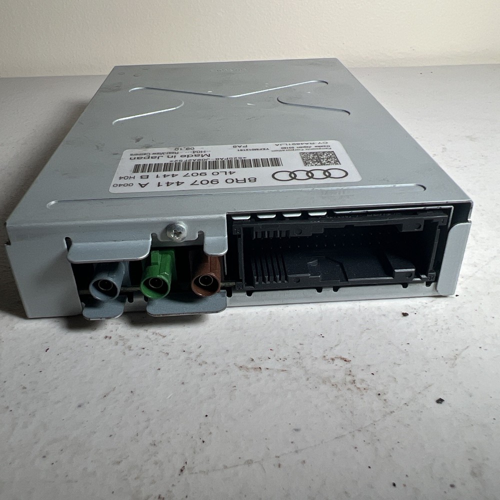 2014-2017 AUDI SQ5 8R - REAR VIEW / Reverse Camera Control Module 8R0907441A