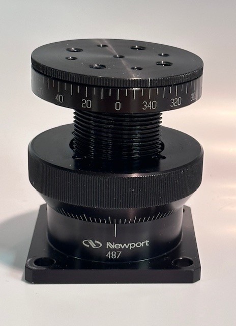 Newport 487 Rotating Column Vertical Positioner