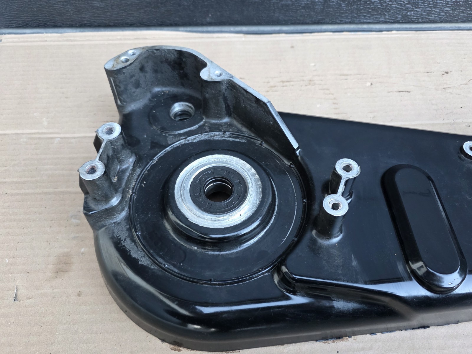 2002 & 2003 Indian Gilroy Scout Left Engine Inner Primary Clutch Housing Cover