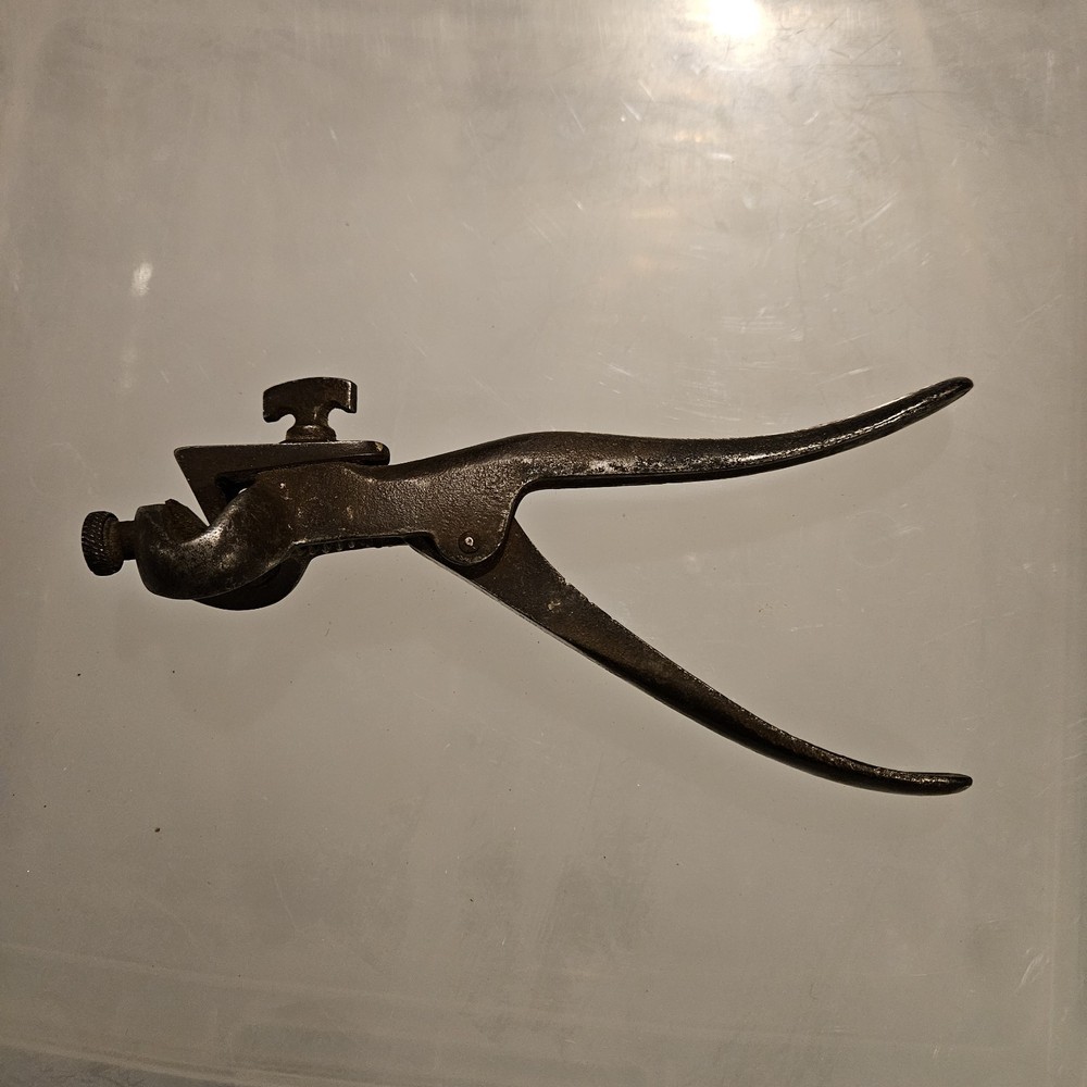 Antique Morrill Pattern Saw Set