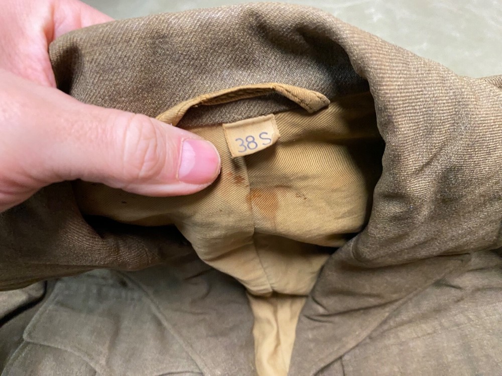 ORIGINAL WWII US ARMY EM NCO M1944 CLASS A IKE JACKET- SMALL SHORT 38S