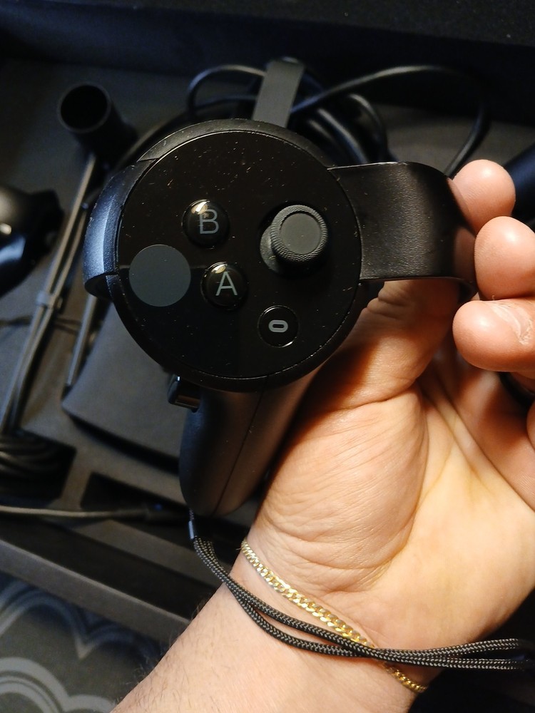 Meta Oculus Rift PC Virtual Reality System - Black (301-00095-01)