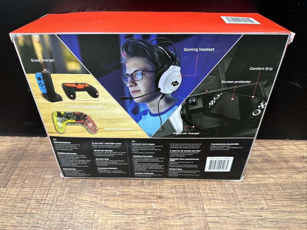 Bionik Pro Kit Plus Essential Accessories For Nintendo Switch OLED (NEW)