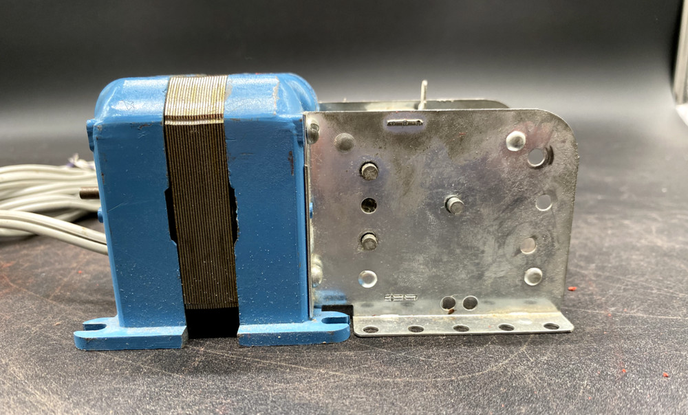 A.C. GILBERT ERECTOR PART 110-120 VOLT A-49 ELECTRIC ENGINE, WORKING!