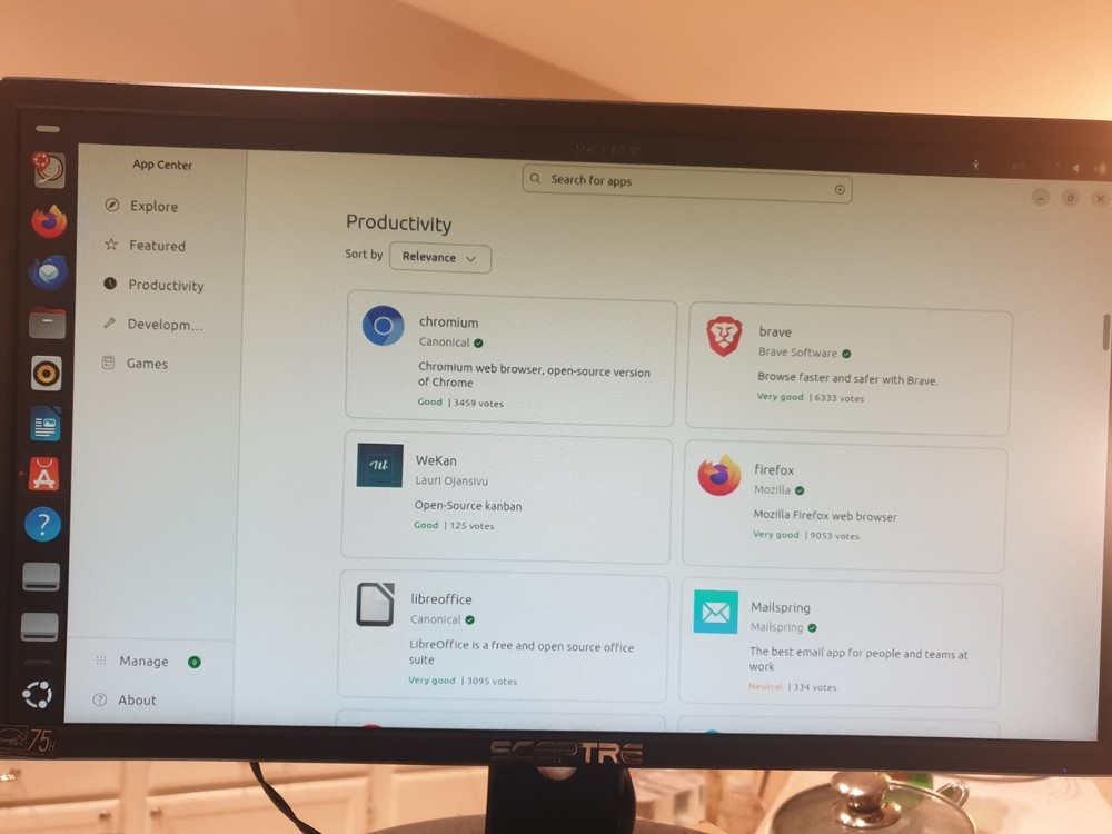 Linux Ubuntu 25.10, 64-bit, Bootable Live and Install USB Flash Drive