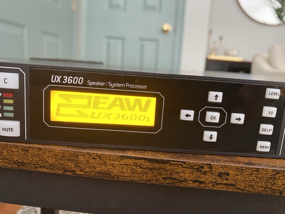 EAW UX 3600