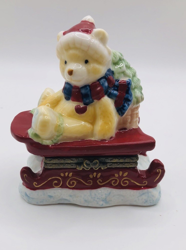 Christmas Bear Keepsake Trinket Box Oneida Home, Sleigh, Tree