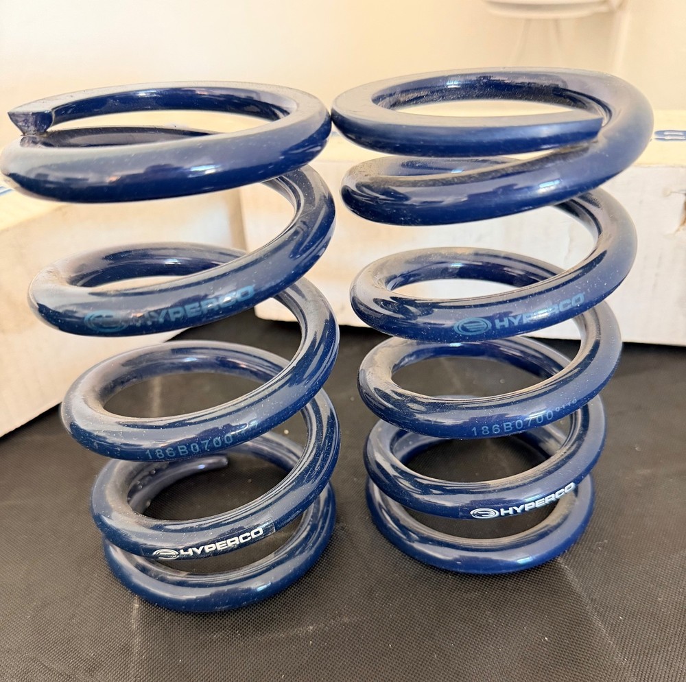Hypercoil 2.5 x 6" 700-lbs Springs 186B700