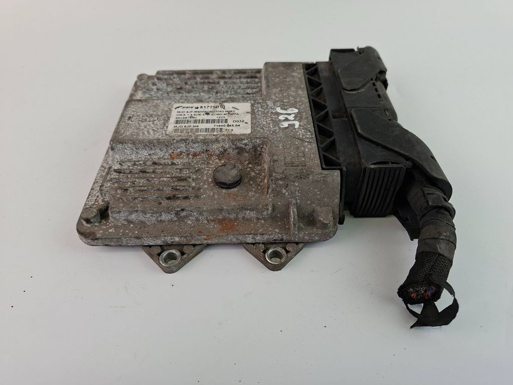 Fiat Idea 2005 Engine Control Module 51775013 BVV2634 kW