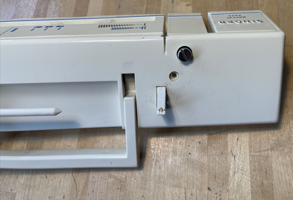 Singer Merritt 4525 Top Case Assembly. Handle Front face ...