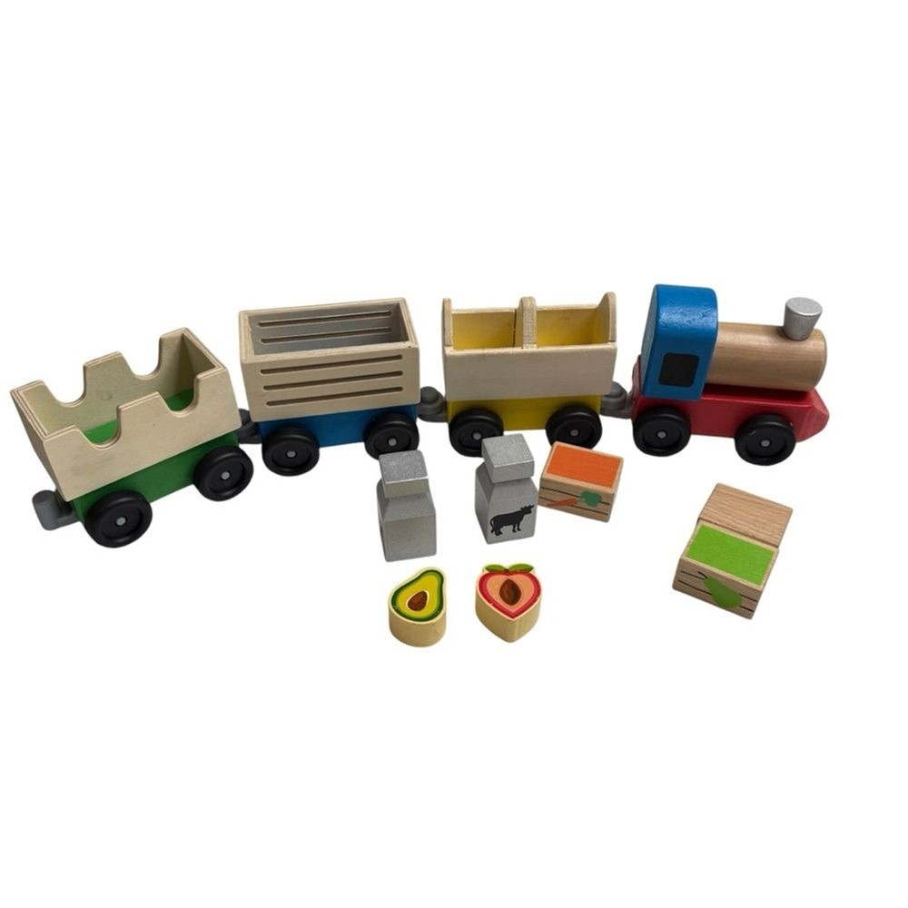 Melissa & Doug Wooden Train with blocks