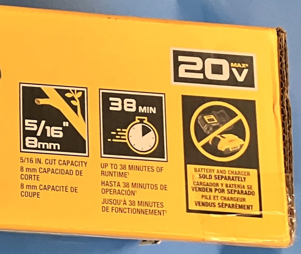 NEW DEWALT CORDLESS HEDGE TRIMMER DCHT823B (FRE015795)