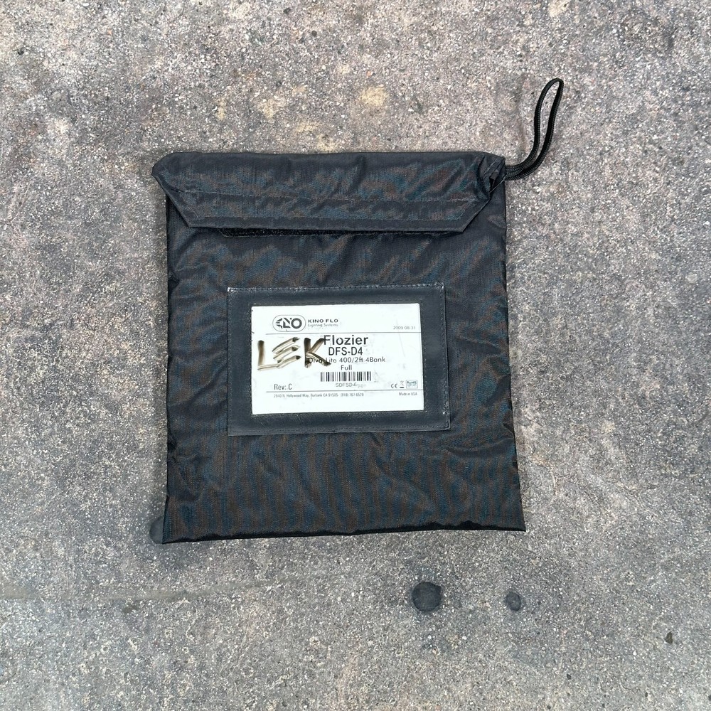 Kino Flo DIV-400 Diva Lite for Studio Lighting w/ Case