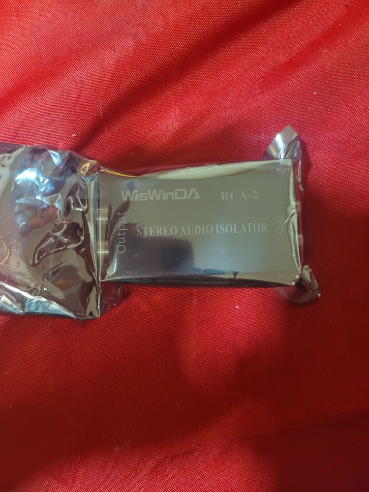 WisWinDA Stereo Audio Isolator / Noise Reduction / Device Protection RCA - 2