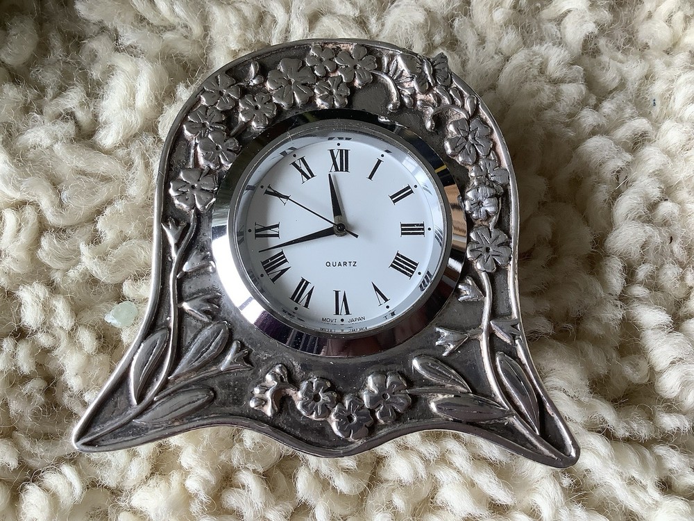 Silver Scenes Silver Plated Forget-Me-Nots Clock