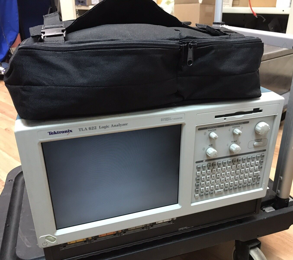Tektronix TLA622 68-Channel Logic Analyzer