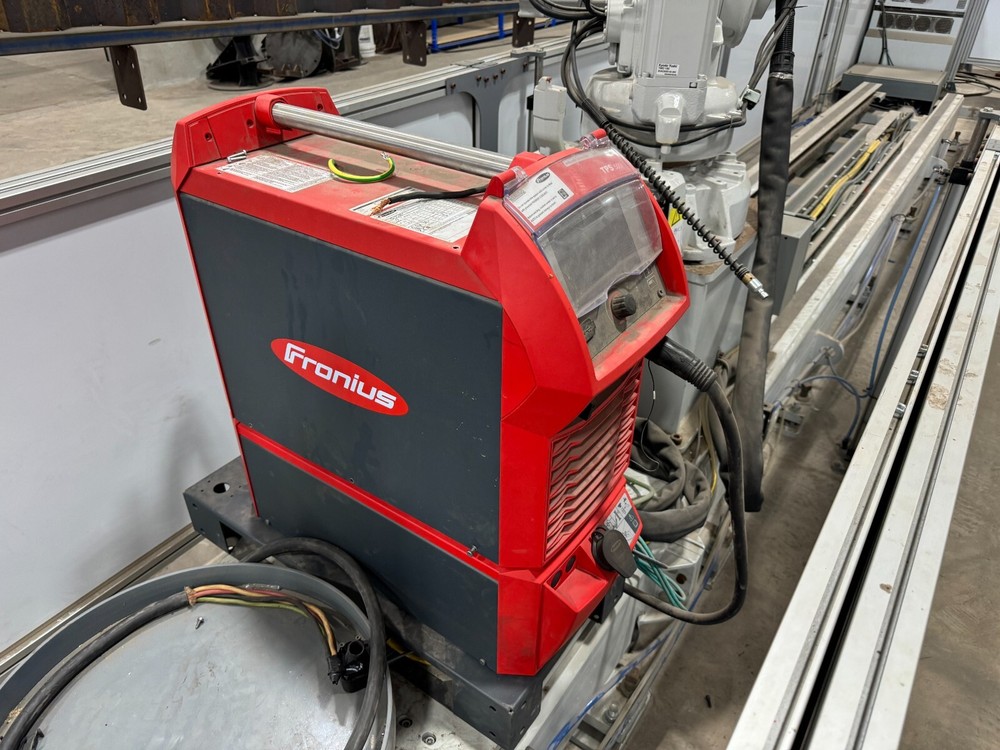 ABB MODEL IRB 4600 ROBOT WELDING SYSTEM