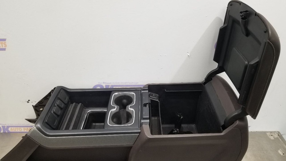 18 CHEVY SILVERADO 1500 FRONT CENTER FLOOR CONSOLE ASSEMBLY BROWN
